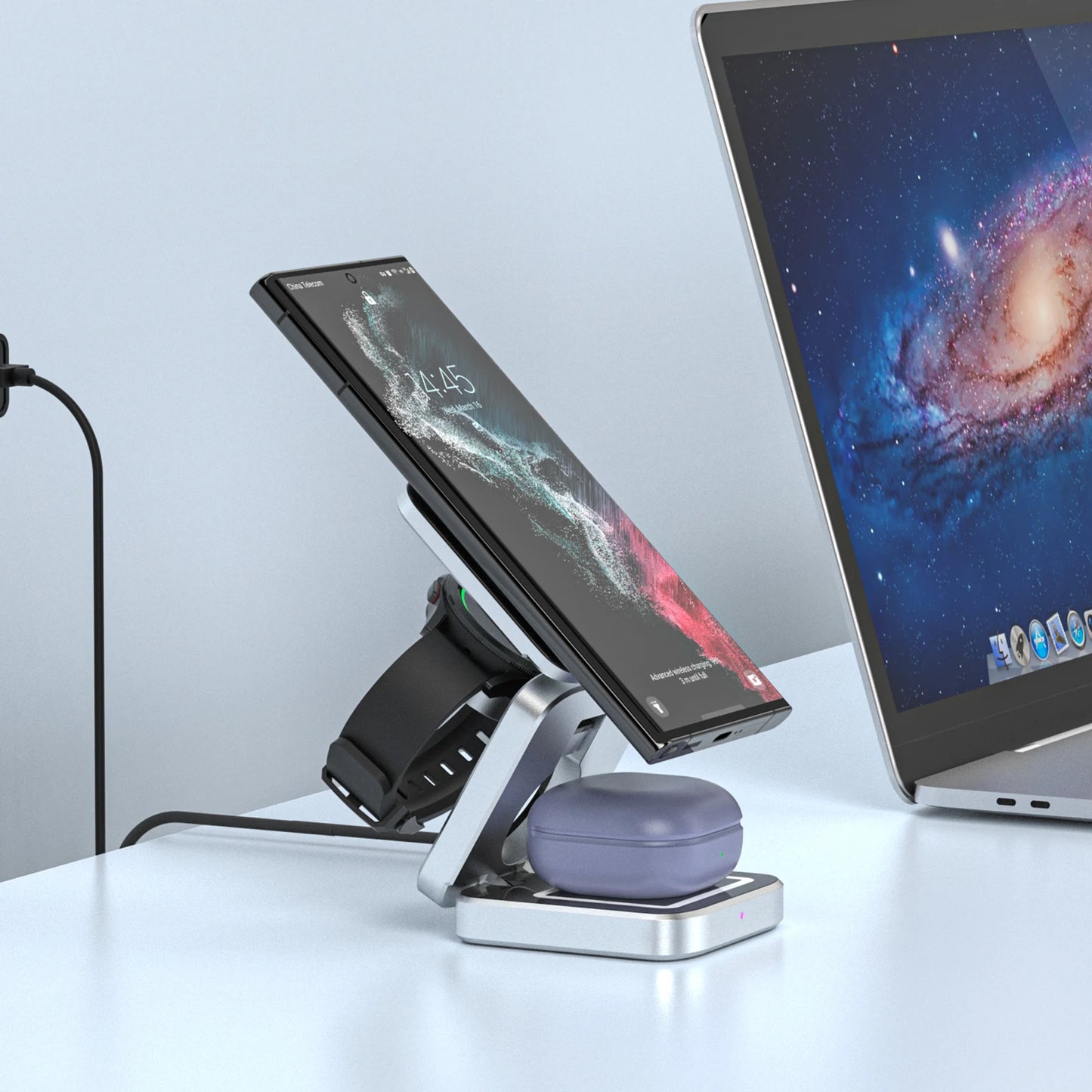 TriFold™ Magnetic Charge Station